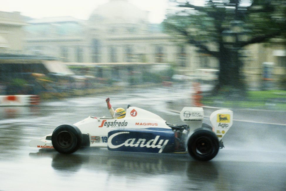 Ayrton Senna com o Toleman na chuva