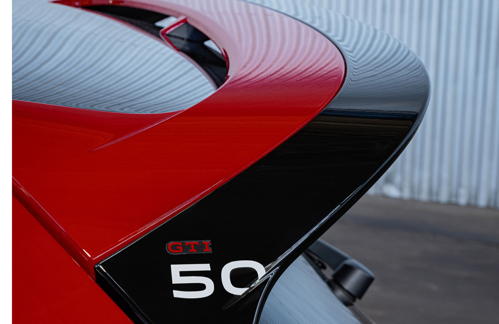 8436330-bc98c97a-21e3-b606-fc8d-b53d75b0051f