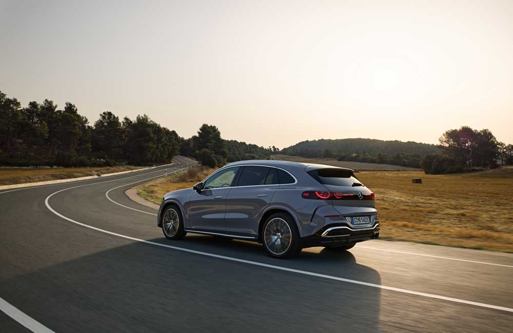 Mercedes-GLC-Elétrico-Três-Quartos-Traseira